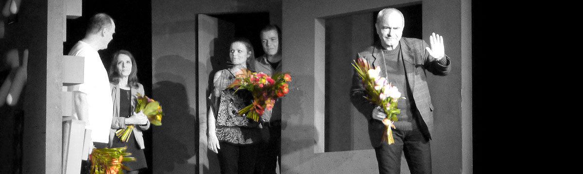 Premiéra komedie Veronique Olmi "Jenom život", Divadlo v Rytířské, Praha 10.4.2014, foto: Alexej Pyško Premiéra komedie Veronique Olmi "Jenom život", Divadlo v Rytířské, Praha 10.4.2014, foto: Alexej Pyško