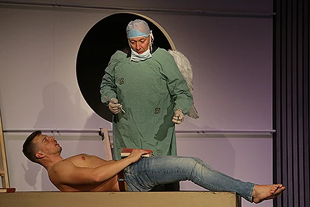 Peter Pecha, Robert Jašków v představení Intimní příběhy z Ráje, foto: Radovan Šťastný